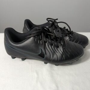 Nike Jr Tiempo Legend 10‎ Club Big Kids Sz 5 Blac Low-Top Football/Soccer Cleats